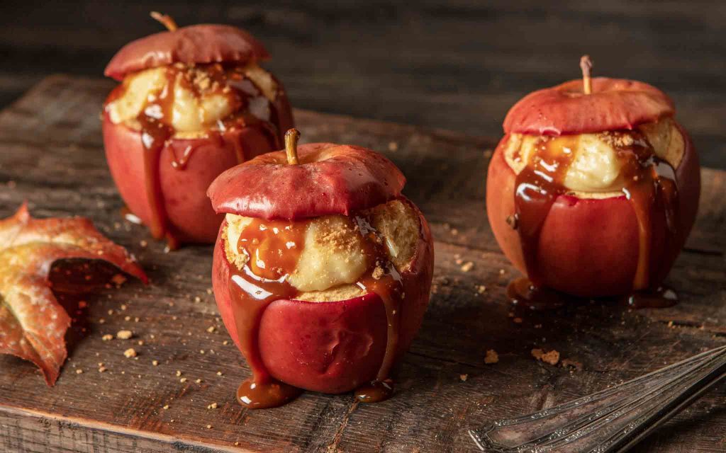 Cheesecake stuffed caramel apples