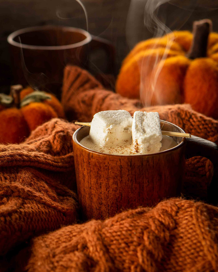 pumpkin spiced white hot chocolate fall autumn cozy aesthetic